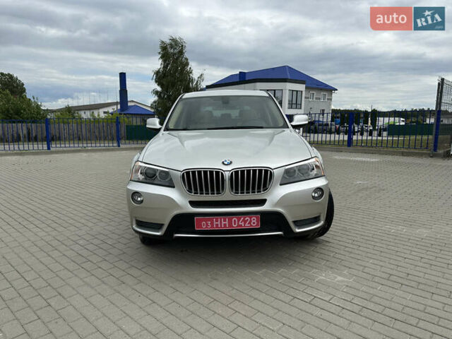 Серый БМВ Х3, объемом двигателя 2 л и пробегом 196 тыс. км за 12999 $, фото 1 на Automoto.ua