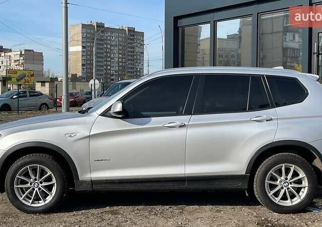 Серый БМВ Х3, объемом двигателя 2 л и пробегом 291 тыс. км за 16490 $, фото 3 на Automoto.ua