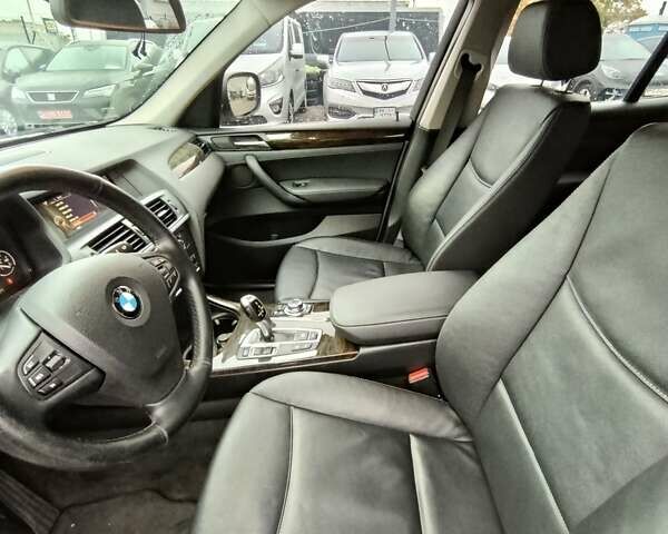 Серый БМВ Х3, объемом двигателя 2 л и пробегом 178 тыс. км за 16500 $, фото 6 на Automoto.ua