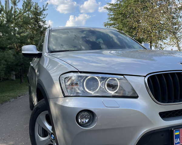 Серый БМВ Х3, объемом двигателя 2 л и пробегом 117 тыс. км за 18000 $, фото 8 на Automoto.ua