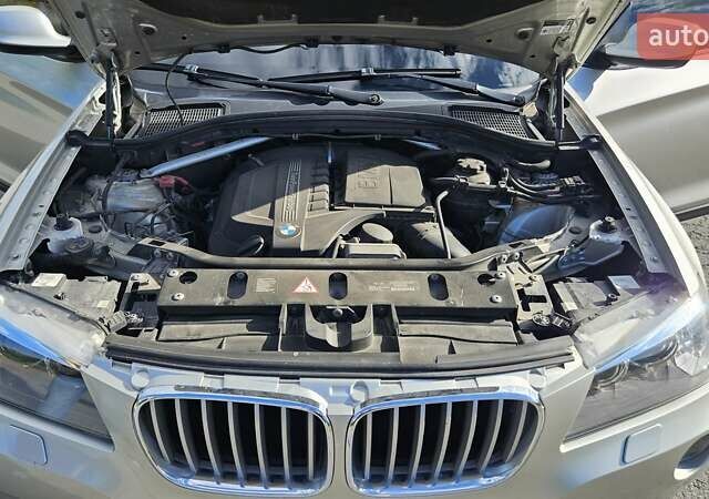 Серый БМВ Х3, объемом двигателя 2.98 л и пробегом 219 тыс. км за 15000 $, фото 12 на Automoto.ua