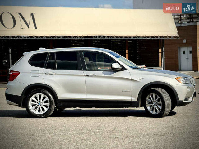 Серый БМВ Х3, объемом двигателя 2 л и пробегом 195 тыс. км за 13000 $, фото 4 на Automoto.ua