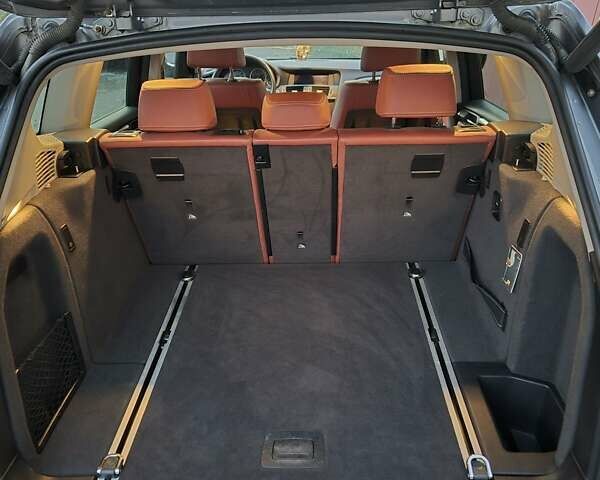 Серый БМВ Х3, объемом двигателя 2 л и пробегом 227 тыс. км за 14000 $, фото 6 на Automoto.ua