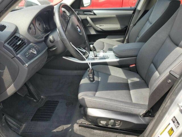 Серый БМВ Х3, объемом двигателя 2 л и пробегом 156 тыс. км за 2700 $, фото 6 на Automoto.ua