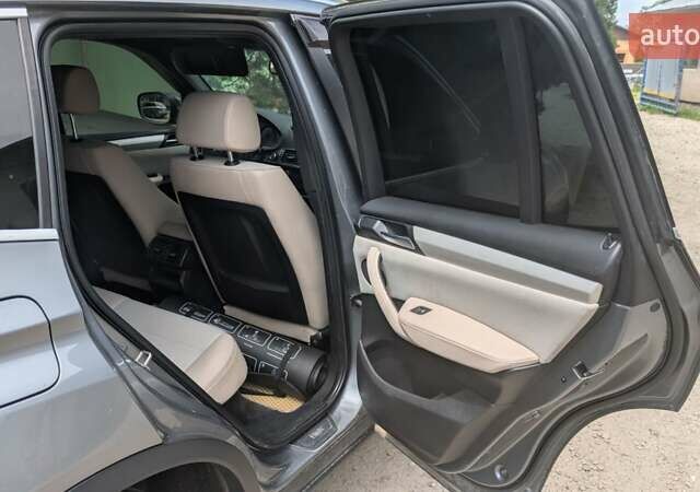 Серый БМВ Х3, объемом двигателя 2 л и пробегом 329 тыс. км за 16350 $, фото 9 на Automoto.ua