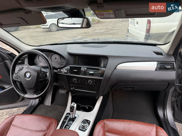 Серый БМВ Х3, объемом двигателя 2 л и пробегом 280 тыс. км за 13500 $, фото 13 на Automoto.ua