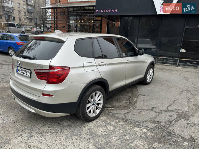 Серый БМВ Х3, объемом двигателя 2 л и пробегом 144 тыс. км за 14000 $, фото 2 на Automoto.ua