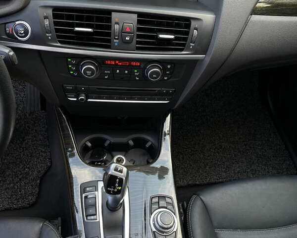 Серый БМВ Х3, объемом двигателя 2 л и пробегом 117 тыс. км за 18000 $, фото 16 на Automoto.ua