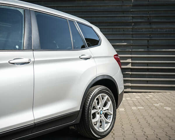 Серый БМВ Х3, объемом двигателя 3.01 л и пробегом 179 тыс. км за 17712 $, фото 4 на Automoto.ua