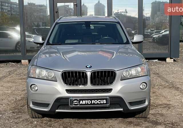 Серый БМВ Х3, объемом двигателя 2 л и пробегом 291 тыс. км за 16490 $, фото 1 на Automoto.ua