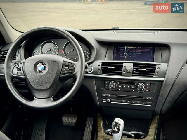 Серый БМВ Х3, объемом двигателя 2 л и пробегом 162 тыс. км за 13400 $, фото 30 на Automoto.ua