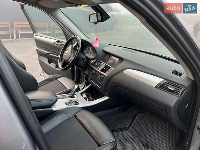 Серый БМВ Х3, объемом двигателя 2 л и пробегом 283 тыс. км за 13300 $, фото 13 на Automoto.ua