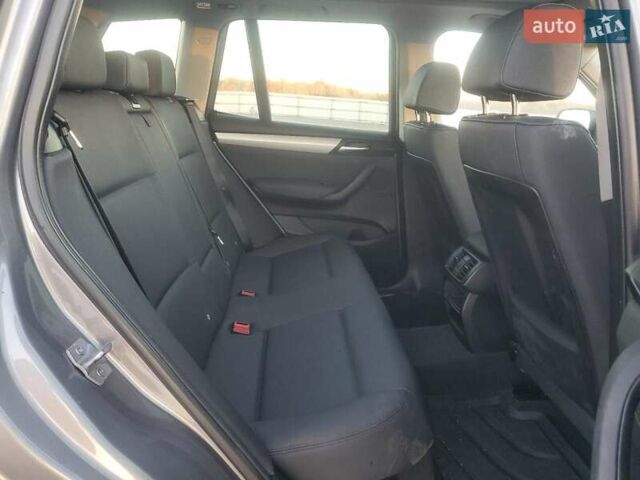 Серый БМВ Х3, объемом двигателя 2 л и пробегом 76 тыс. км за 2500 $, фото 10 на Automoto.ua