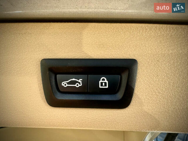 Серый БМВ Х3, объемом двигателя 2 л и пробегом 195 тыс. км за 13000 $, фото 36 на Automoto.ua