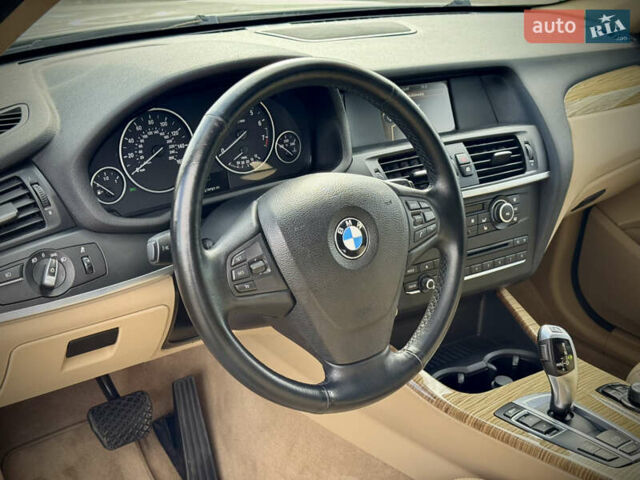 Серый БМВ Х3, объемом двигателя 2 л и пробегом 195 тыс. км за 13000 $, фото 13 на Automoto.ua