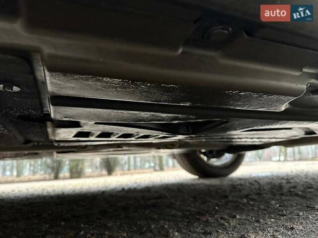 Серый БМВ Х3, объемом двигателя 2 л и пробегом 246 тыс. км за 17000 $, фото 33 на Automoto.ua
