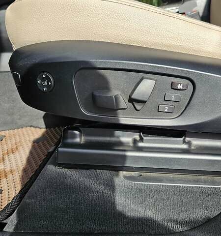 Серый БМВ Х3, объемом двигателя 2.98 л и пробегом 219 тыс. км за 15000 $, фото 9 на Automoto.ua