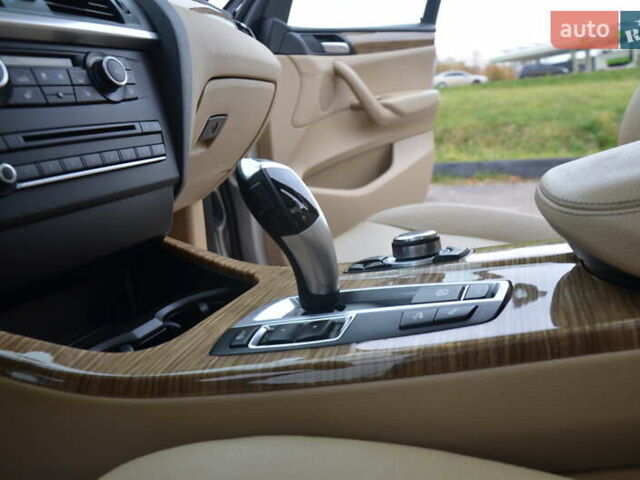 Серый БМВ Х3, объемом двигателя 2 л и пробегом 158 тыс. км за 12850 $, фото 43 на Automoto.ua