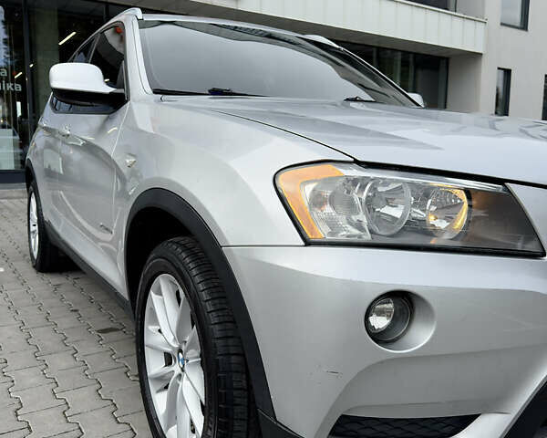 Сірий БМВ Х3, об'ємом двигуна 2 л та пробігом 212 тис. км за 11700 $, фото 11 на Automoto.ua