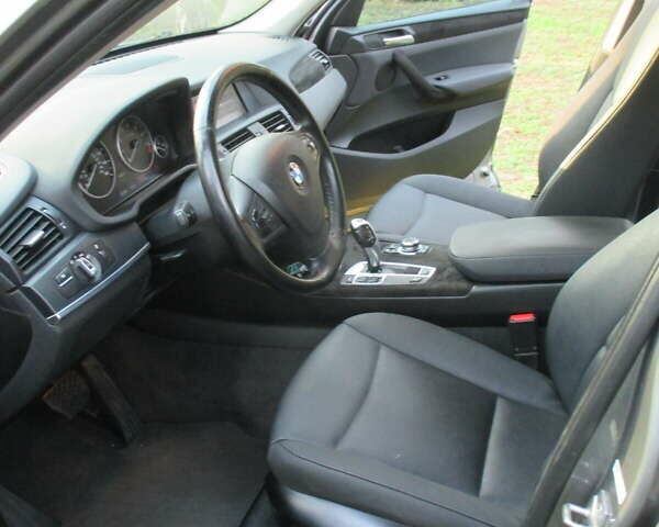 Сірий БМВ Х3, об'ємом двигуна 2 л та пробігом 347 тис. км за 13500 $, фото 5 на Automoto.ua