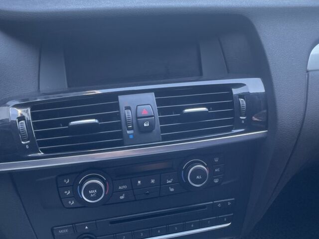 Сірий БМВ Х3, об'ємом двигуна 2 л та пробігом 240 тис. км за 12500 $, фото 1 на Automoto.ua