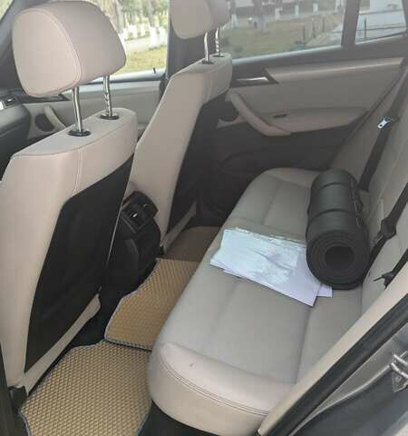 Серый БМВ Х3, объемом двигателя 2 л и пробегом 329 тыс. км за 16350 $, фото 10 на Automoto.ua