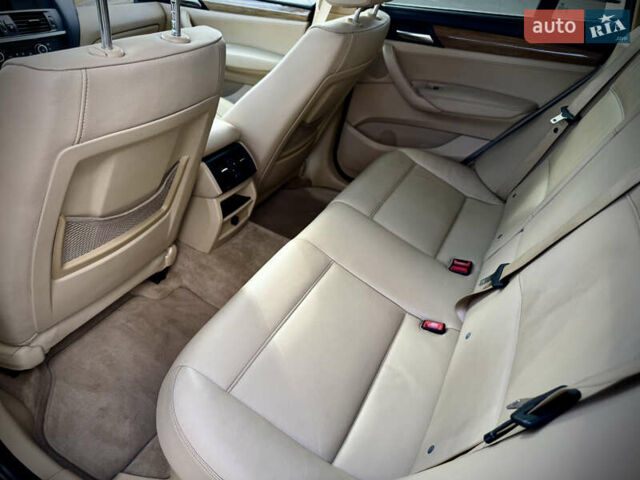 Серый БМВ Х3, объемом двигателя 2 л и пробегом 195 тыс. км за 13500 $, фото 16 на Automoto.ua
