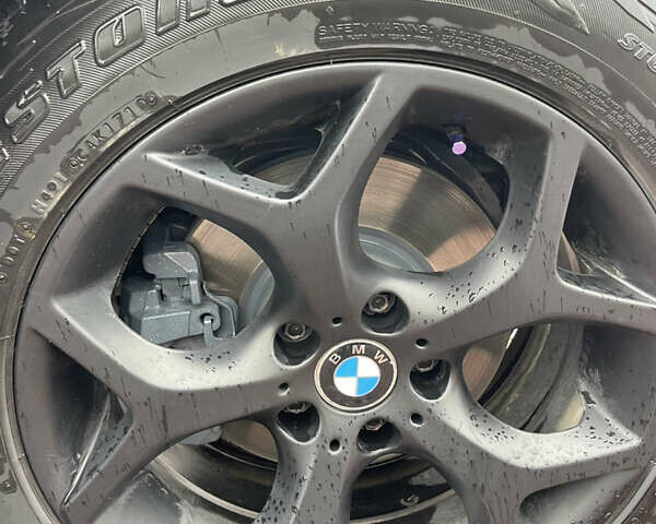 Серый БМВ Х3, объемом двигателя 2 л и пробегом 275 тыс. км за 13700 $, фото 4 на Automoto.ua