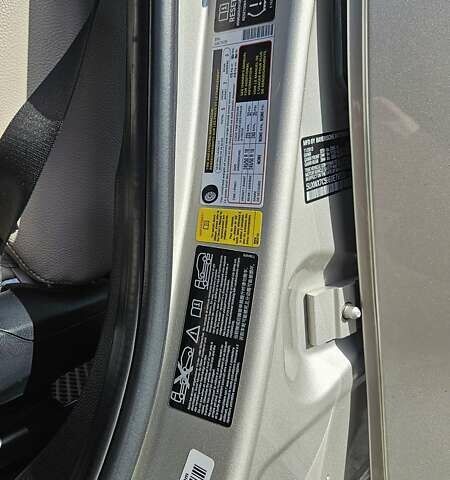 Серый БМВ Х3, объемом двигателя 2.98 л и пробегом 219 тыс. км за 15000 $, фото 10 на Automoto.ua