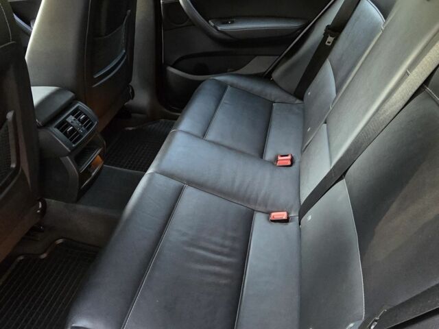 Серый БМВ Х3, объемом двигателя 2 л и пробегом 181 тыс. км за 12750 $, фото 15 на Automoto.ua