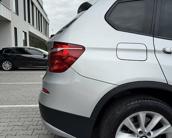 Сірий БМВ Х3, об'ємом двигуна 2 л та пробігом 212 тис. км за 11700 $, фото 29 на Automoto.ua