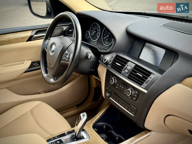 Серый БМВ Х3, объемом двигателя 2 л и пробегом 195 тыс. км за 13500 $, фото 28 на Automoto.ua