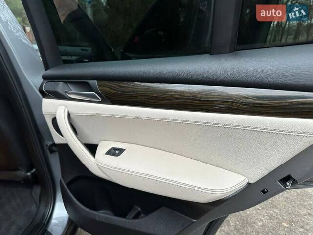 Серый БМВ Х3, объемом двигателя 2 л и пробегом 246 тыс. км за 17000 $, фото 21 на Automoto.ua