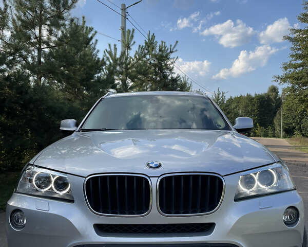 Серый БМВ Х3, объемом двигателя 2 л и пробегом 117 тыс. км за 18000 $, фото 7 на Automoto.ua