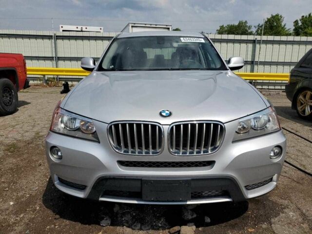 Серый БМВ Х3, объемом двигателя 2 л и пробегом 156 тыс. км за 2700 $, фото 1 на Automoto.ua