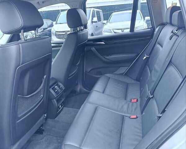 Серый БМВ Х3, объемом двигателя 2 л и пробегом 178 тыс. км за 16500 $, фото 10 на Automoto.ua