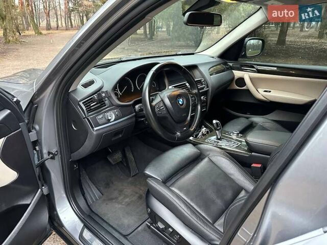 Серый БМВ Х3, объемом двигателя 2 л и пробегом 246 тыс. км за 17000 $, фото 5 на Automoto.ua