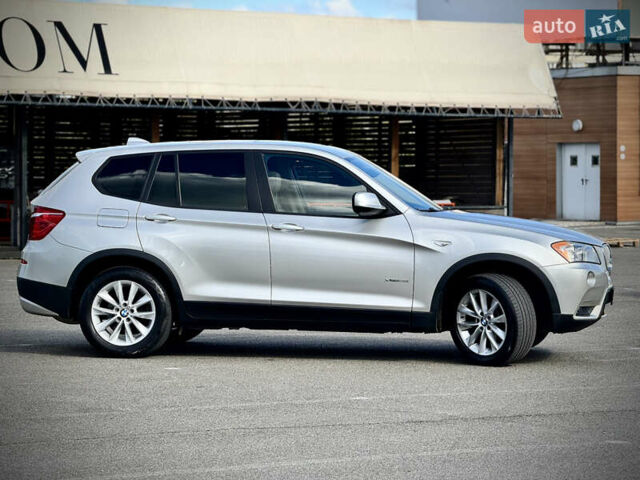 Серый БМВ Х3, объемом двигателя 2 л и пробегом 195 тыс. км за 13000 $, фото 5 на Automoto.ua