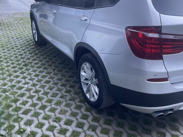 Сірий БМВ Х3, об'ємом двигуна 2 л та пробігом 240 тис. км за 12500 $, фото 6 на Automoto.ua