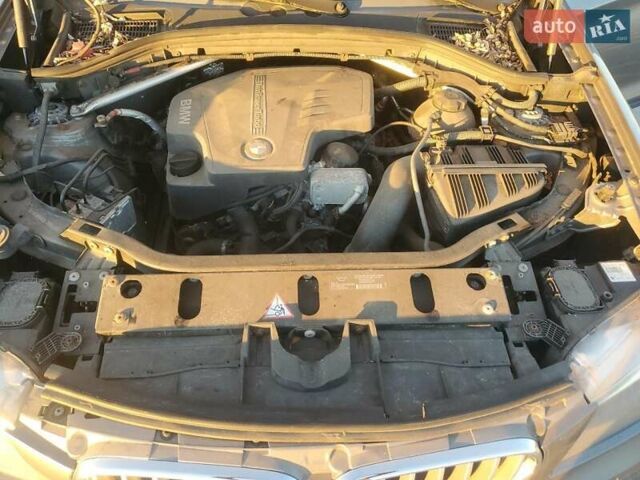 Серый БМВ Х3, объемом двигателя 2 л и пробегом 76 тыс. км за 2500 $, фото 11 на Automoto.ua