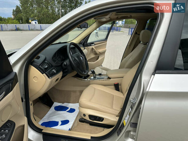 Серый БМВ Х3, объемом двигателя 2 л и пробегом 196 тыс. км за 12999 $, фото 12 на Automoto.ua