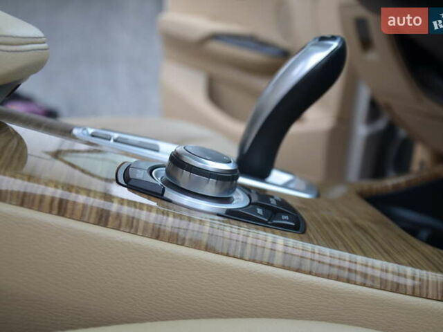 Серый БМВ Х3, объемом двигателя 2 л и пробегом 158 тыс. км за 12850 $, фото 65 на Automoto.ua