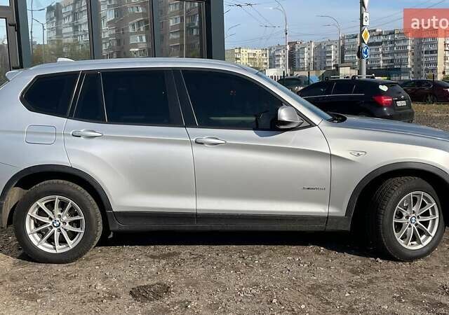 Серый БМВ Х3, объемом двигателя 2 л и пробегом 291 тыс. км за 16490 $, фото 5 на Automoto.ua