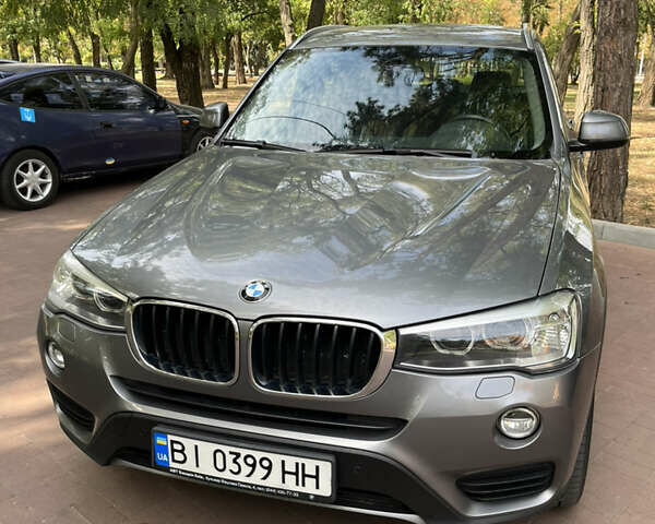 Серый БМВ Х3, объемом двигателя 2 л и пробегом 259 тыс. км за 17900 $, фото 3 на Automoto.ua