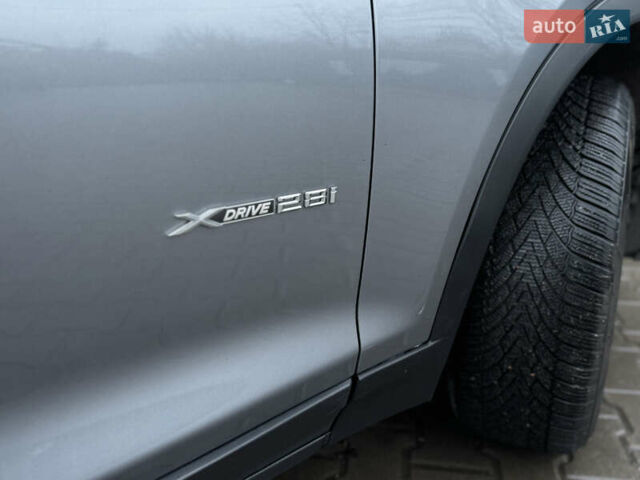 Серый БМВ Х3, объемом двигателя 2 л и пробегом 185 тыс. км за 13000 $, фото 32 на Automoto.ua
