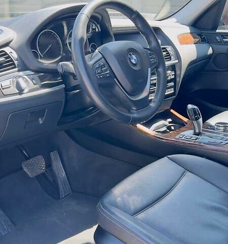 Сірий БМВ Х3, об'ємом двигуна 2 л та пробігом 73 тис. км за 23500 $, фото 28 на Automoto.ua