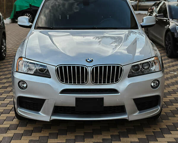 Серый БМВ Х3, объемом двигателя 2 л и пробегом 203 тыс. км за 15700 $, фото 1 на Automoto.ua