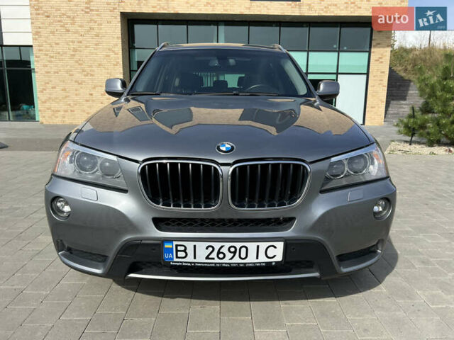 Серый БМВ Х3, объемом двигателя 2 л и пробегом 253 тыс. км за 12800 $, фото 4 на Automoto.ua