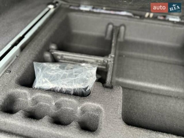Серый БМВ Х3, объемом двигателя 2 л и пробегом 197 тыс. км за 12750 $, фото 113 на Automoto.ua
