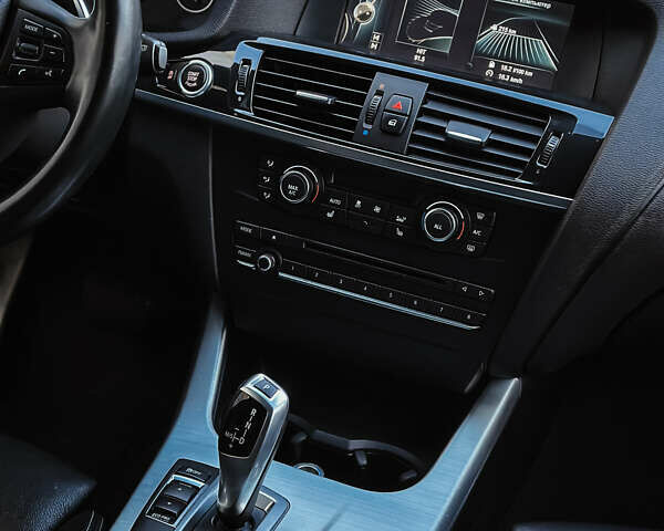 Серый БМВ Х3, объемом двигателя 2 л и пробегом 203 тыс. км за 15700 $, фото 11 на Automoto.ua